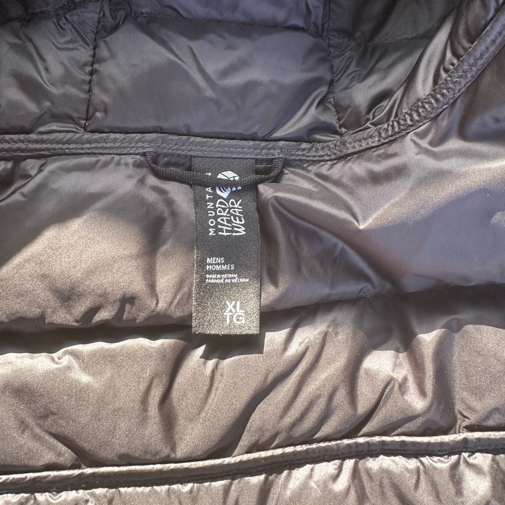 Mountain Hardwear Puffer - Men’s XL - Brand New w/o Tags - Not Worn